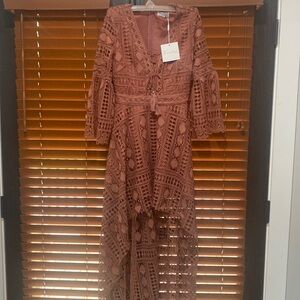 Two sister hi low dress size 4